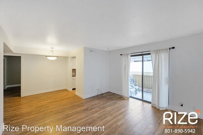 Building Photo - 1261 Shadow Ridge Dr