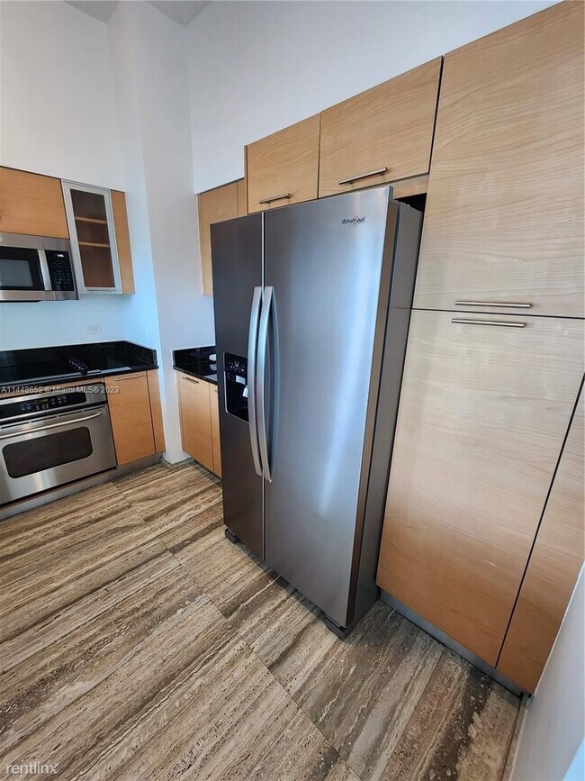 Foto del edificio - 2 br, 2 bath Condo - 31 SE 5th St Apt 4317