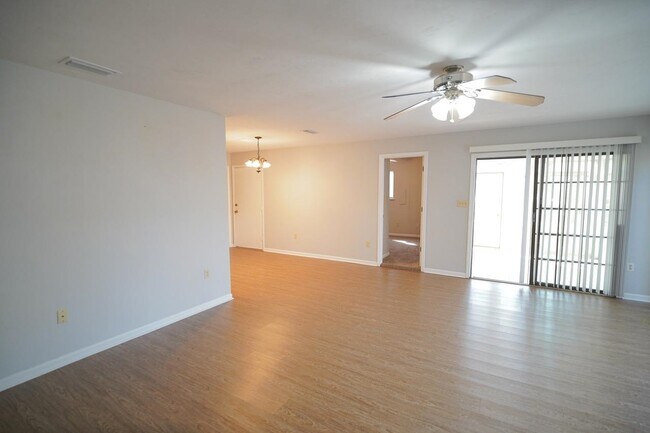 Foto del edificio - 6607 Tim Tam Trail