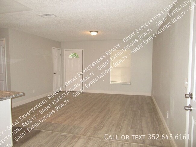 Foto del edificio - 1309 NE 20th St