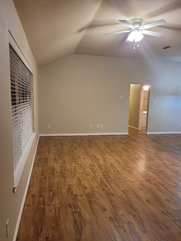 Building Photo - 4002 Carrera Ln