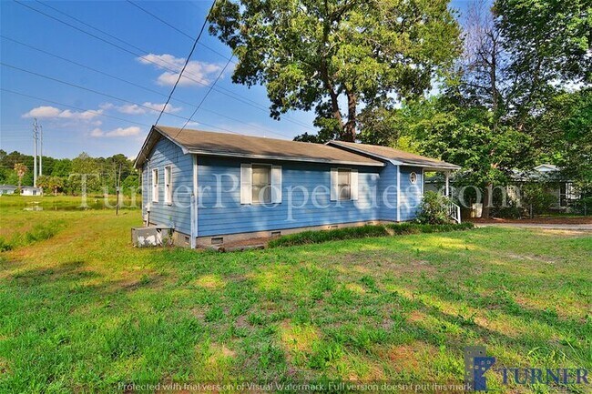 Building Photo - 1829 Memorial Dr, Cayce, SC 29033