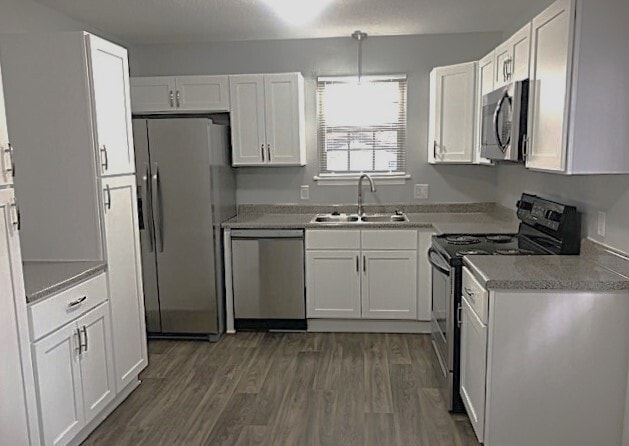 Building Photo - 505 Sherwood Ct