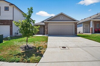 Building Photo - 13438 Carter Cv