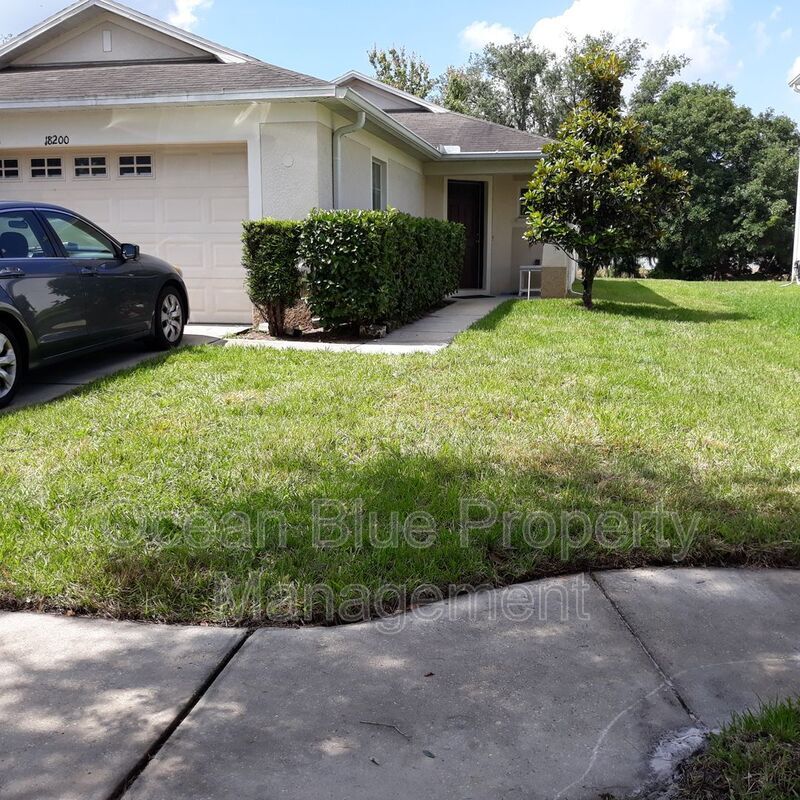 Primary Photo - 18200 Cypress Bay Pkwy