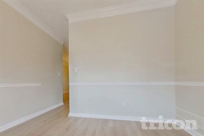 Foto del edificio - 1728 Brandon Lee Way SW
