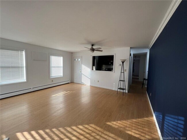 Building Photo - 658 Dixwell Ave