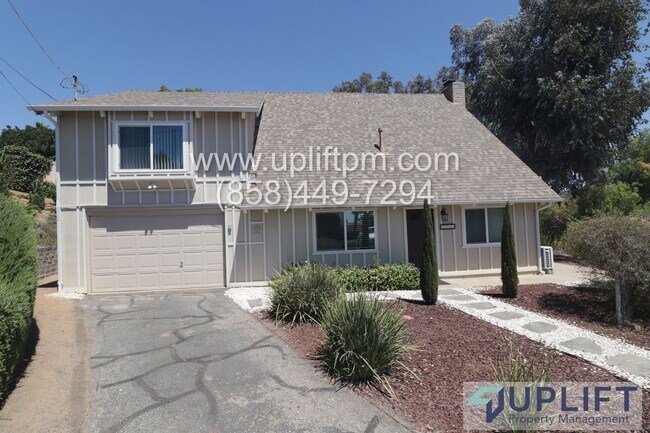 Foto del edificio - Stunning Home in Granite Hills! 4 Bed 2.5 ...