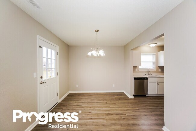 Foto del edificio - 1714 Willowview Ln