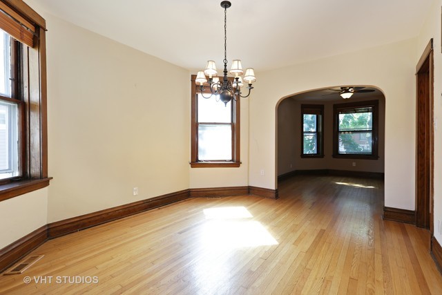 Foto del edificio - 2026 W Warner Ave