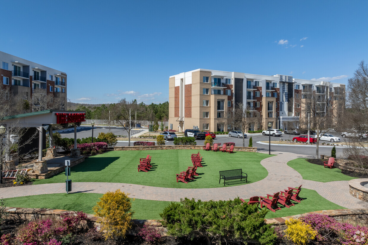 Primary Photo - Resia Tributary Apartments