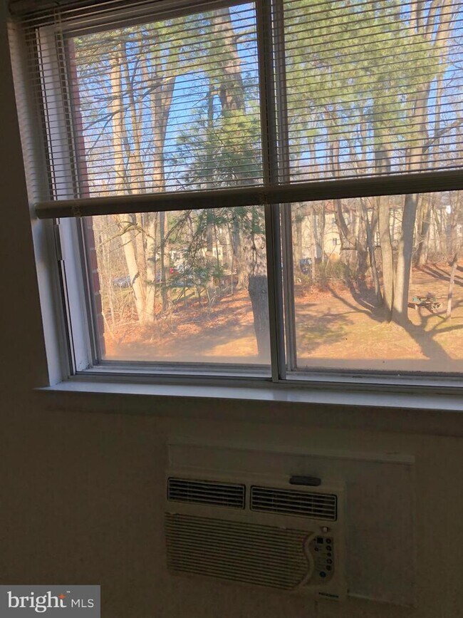 Building Photo - 120 N Bethlehem Pike