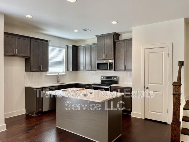 Foto del edificio - 175 N Auburn Landing Pl