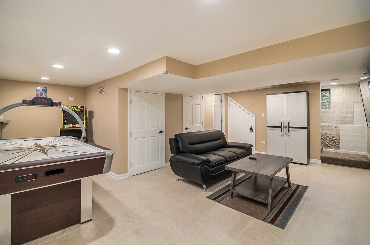 Foto principal - 346 W Morris Ave
