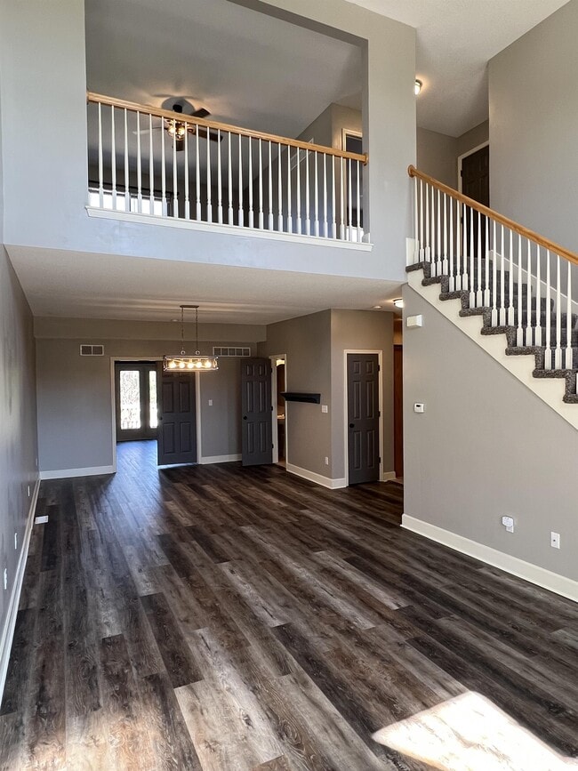 Building Photo - 1225 Dustins Way