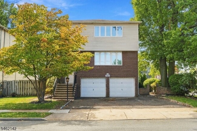 Photo - 363 2nd Avenue Unit 1 Apartment