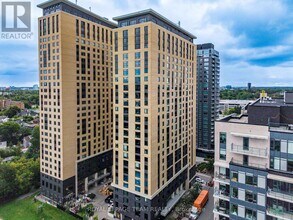 Building Photo - 105 Champagne Ave S