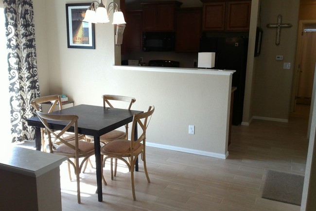 Foto del edificio - 3321 Yule Trail Dr