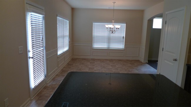 Building Photo - 3487 Greyhawk Crossing