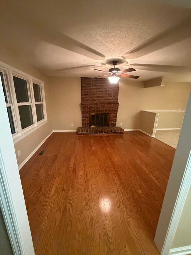 Foto del edificio - 280 Currituck Rd