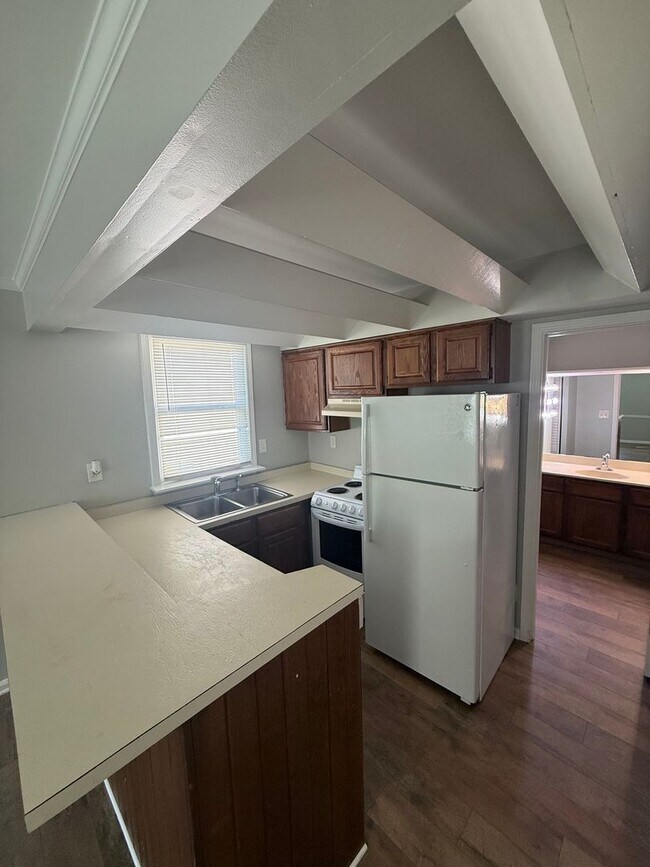 Foto del edificio - 3475 Pimlico Pkwy
