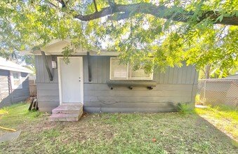 Building Photo - 2123 21st St