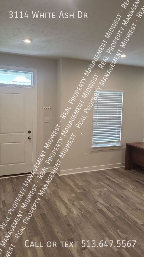 Foto del edificio - 3114 White Ash Dr