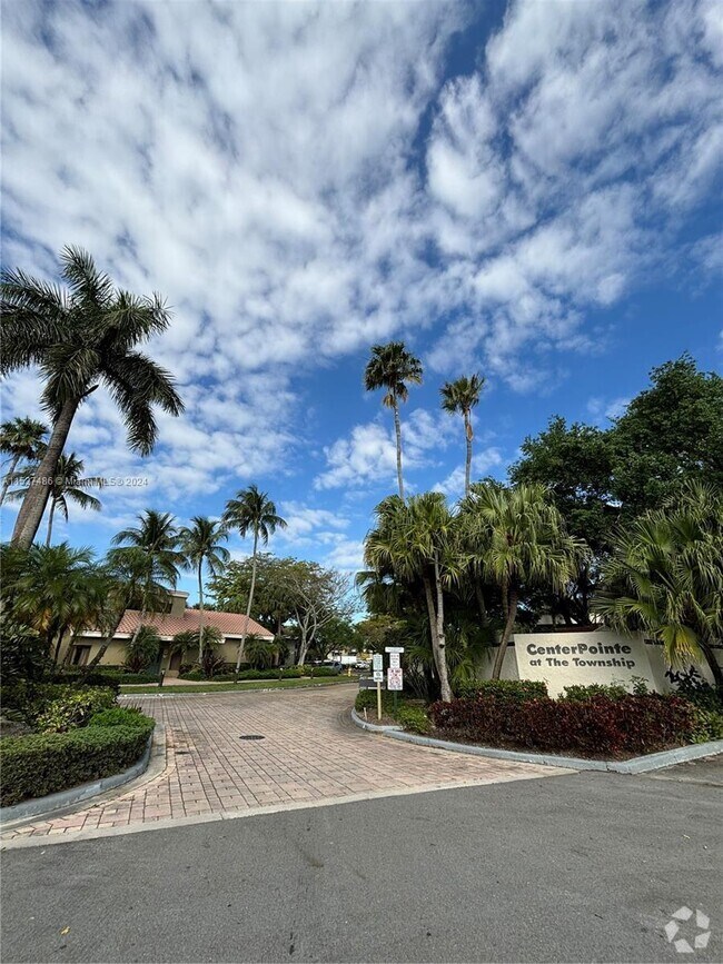 Tamarino Village Pet Friendly Apartments for Rent Pompano Beach, FL