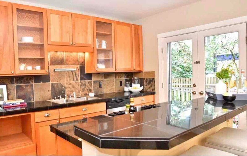 2225 Eastlake Ave E Unit 104, Seattle, WA 98102 Condo for Rent in