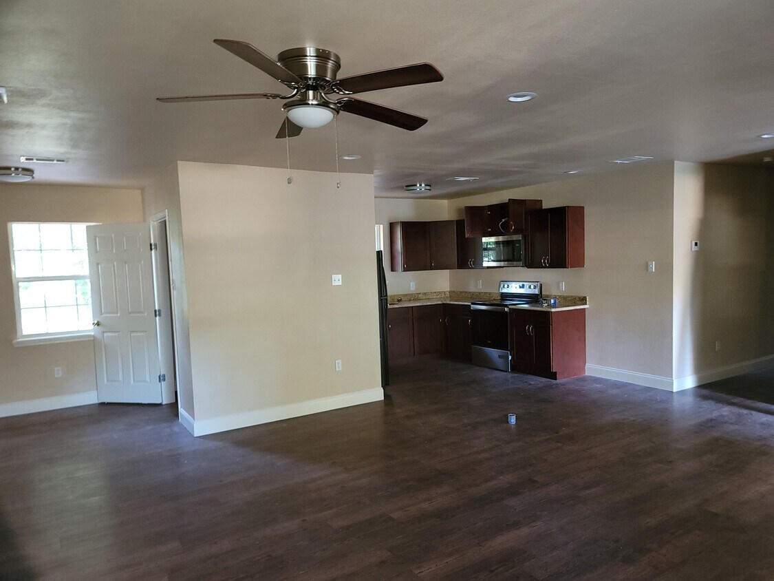 Primary Photo - 11750 Newsom Dr