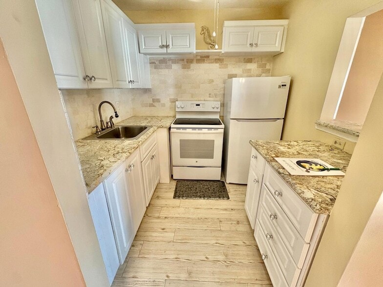 Photo - 39 Waltham B Unit