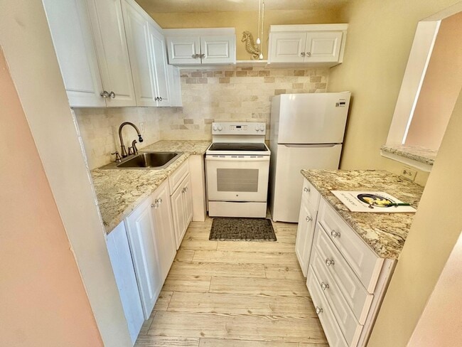 Photo - 39 Waltham B Apartment