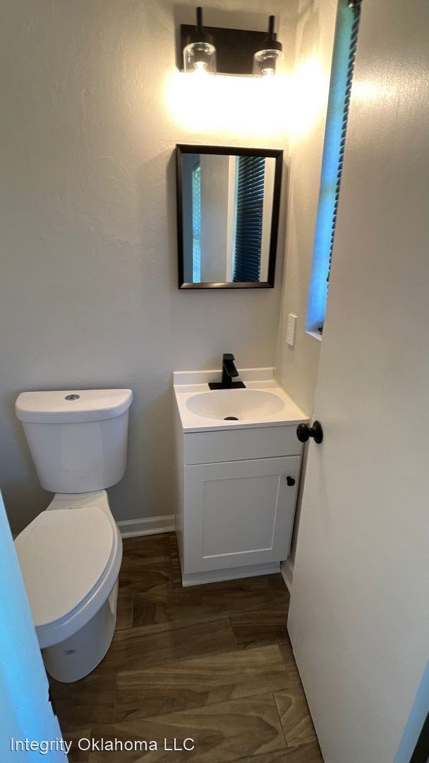 Foto del edificio - 3 br, 2 bath House - 1220 N. Warren AVE