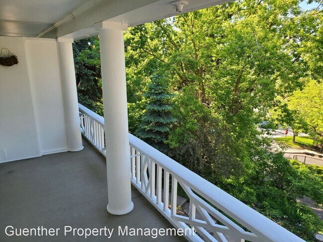 Building Photo - 607 S Monroe St