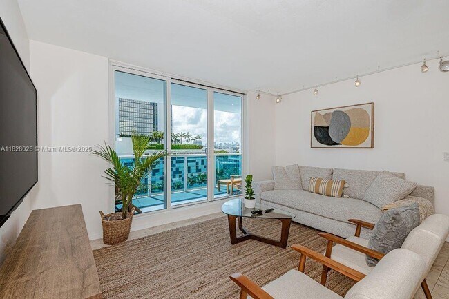 Foto del edificio - 2301 Collins Ave