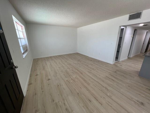 Foto del edificio - 6050 SW 27th St