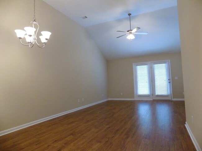 Foto del edificio - Town Home in Pooler! Move-In Ready