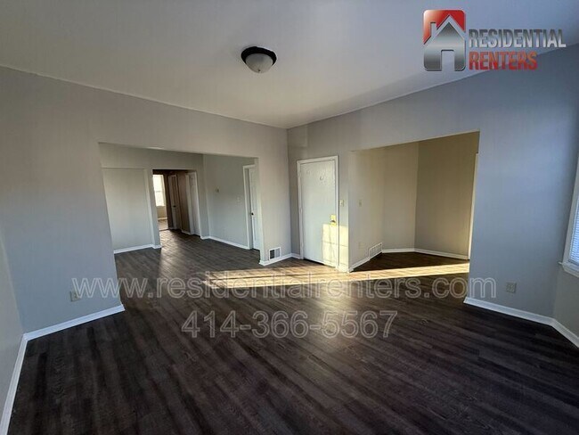 Foto del edificio - 2135 N 44th St