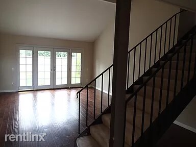 Building Photo - 4 br, 3 bath House - 6942 Tucana Dr