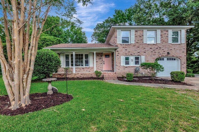 Building Photo - Waterfront Home in Melrose Subdivision!