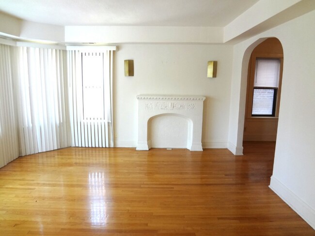 Foto del edificio - 8009 S Phillips Ave