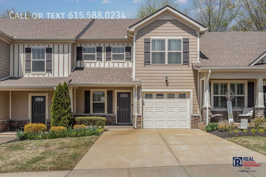 3BR/3BA Townhome in Woodland Trace Villas House for Rent in