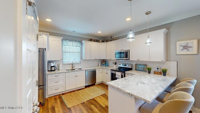 Foto del edificio - 1215 Ocean View Dr