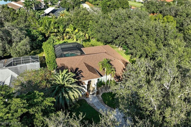 Building Photo - 7500 Woodland Bend Cir