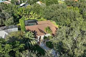 Building Photo - 7500 Woodland Bend Cir