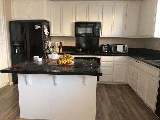 Foto del edificio - Charming 3BR House in Fairfield