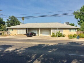Building Photo - 3681-3689 N Palm Ave