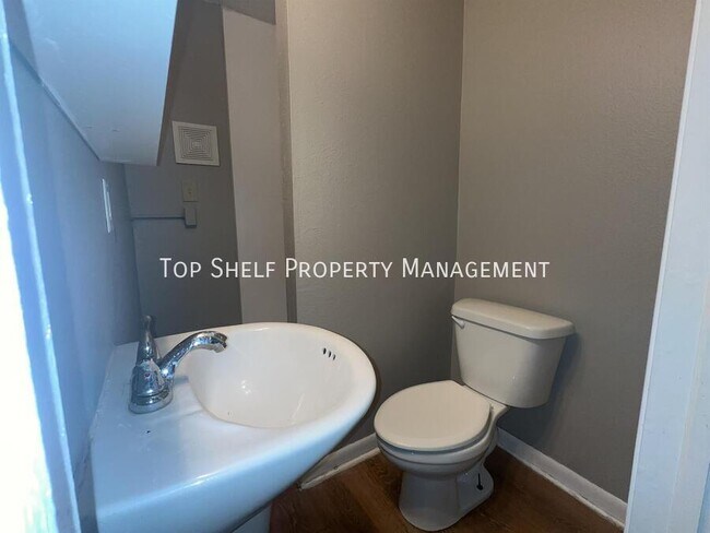 Foto del edificio - 7507 SW 12th St