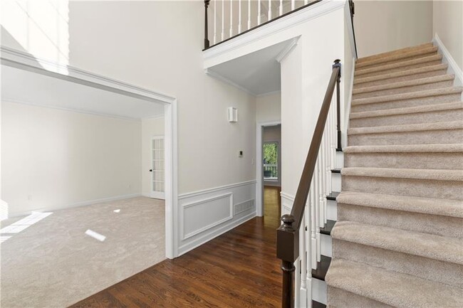 Building Photo - 4178 Summit Way