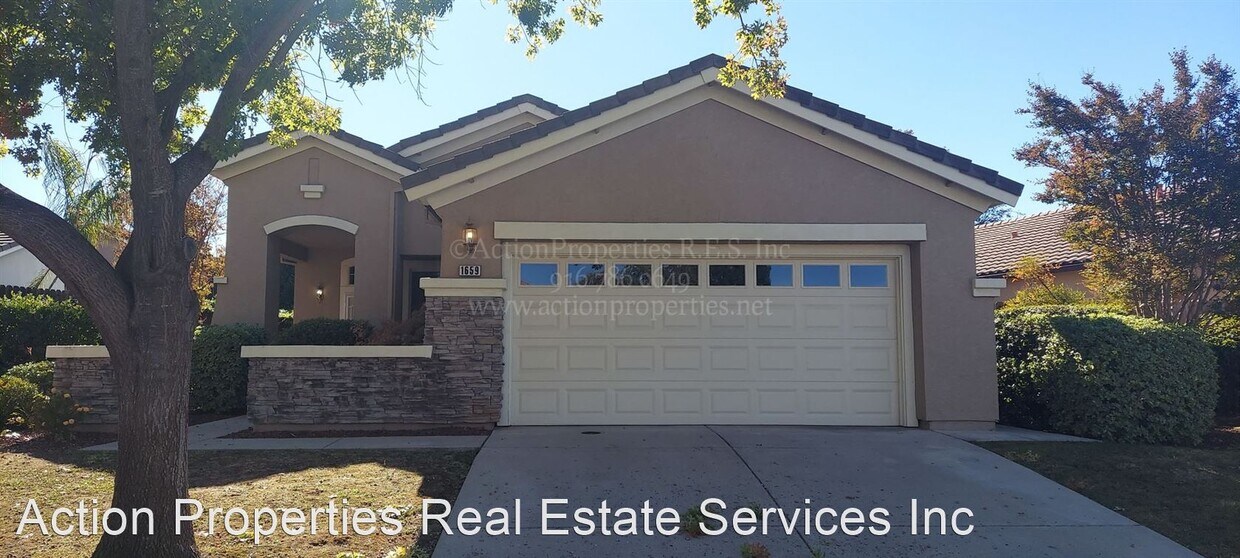 Foto principal - 3 br, 2 bath House - 1659 Rogart Way